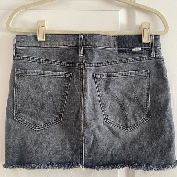 Mother Denim •The Vagabond Mini Fray Skirt in Midnight Races (28) - Picture 5 of 11